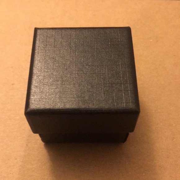 Princess Cut Amethyst Cz Black Stainless Steel Clover Fashion Size 8 Womens Ring - Picture 11 of 12